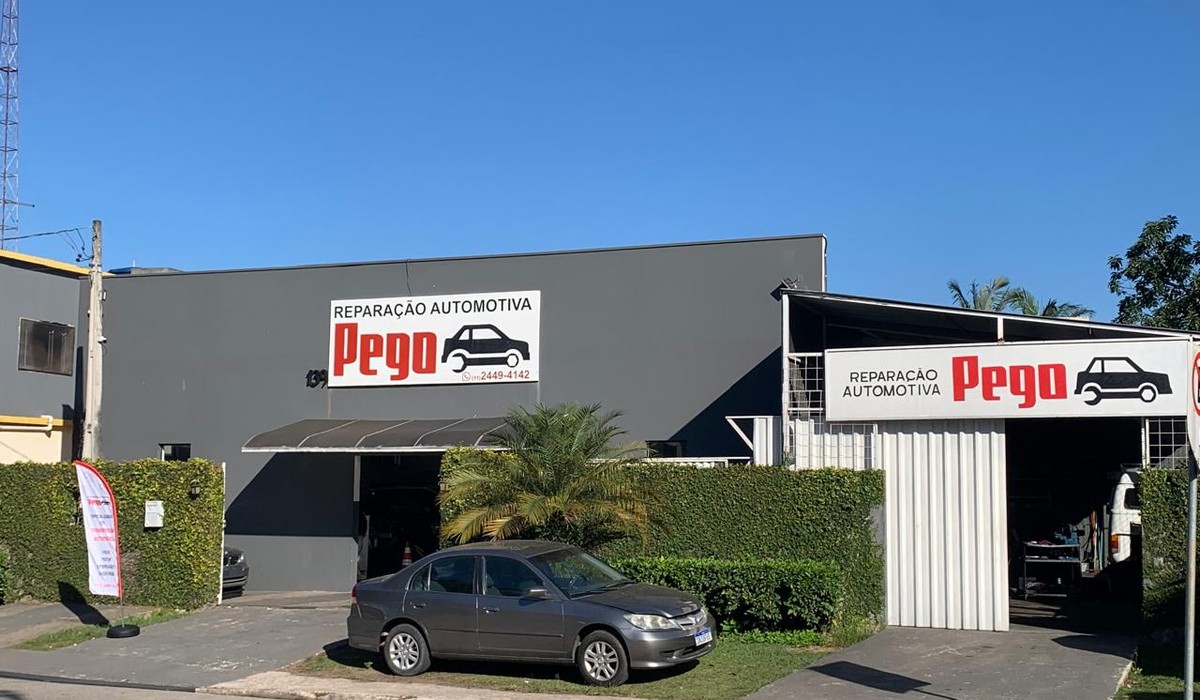 Fachada da Reparação Automotiva Pego